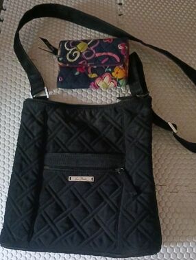 Vera Bradley Black Quilted Crossbody with Floral Wristlet